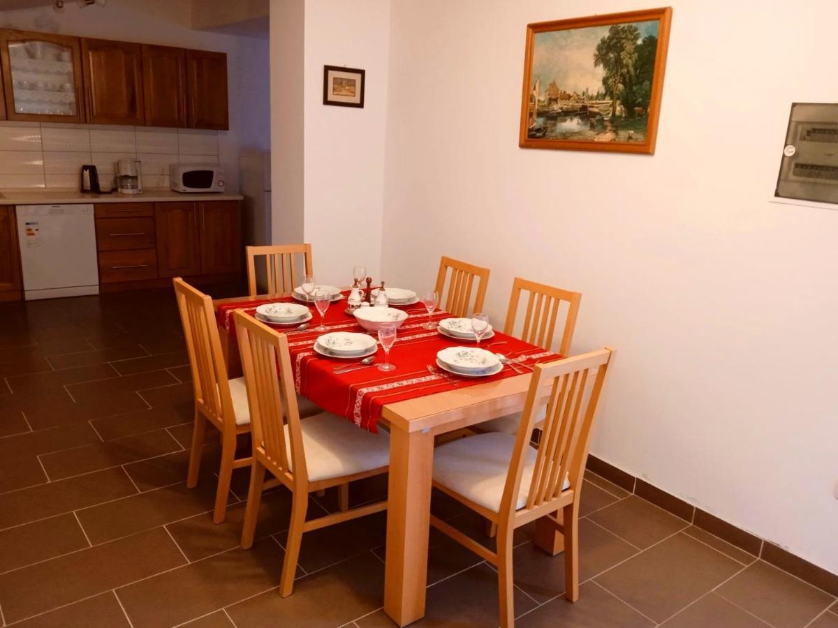Apartman Josipa Peroj Bagian luar foto