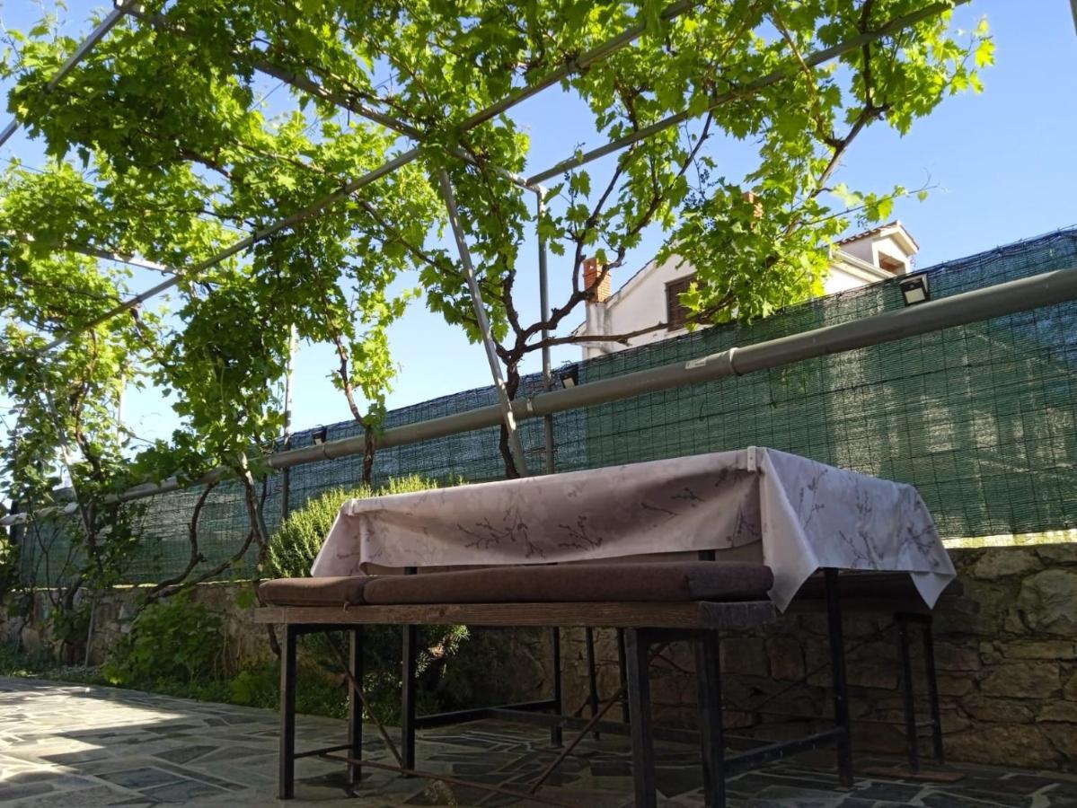 Apartman Josipa Peroj Bagian luar foto