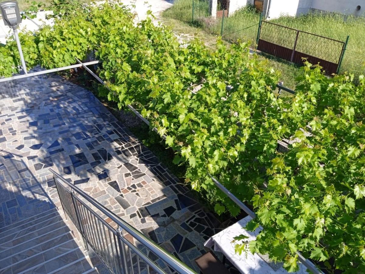 Apartman Josipa Peroj Bagian luar foto
